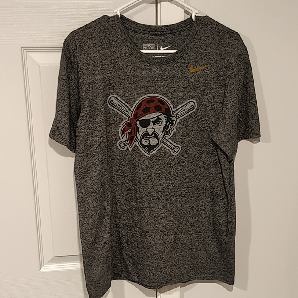Pittsburgh Pirates Nike t-shirt (unisex)